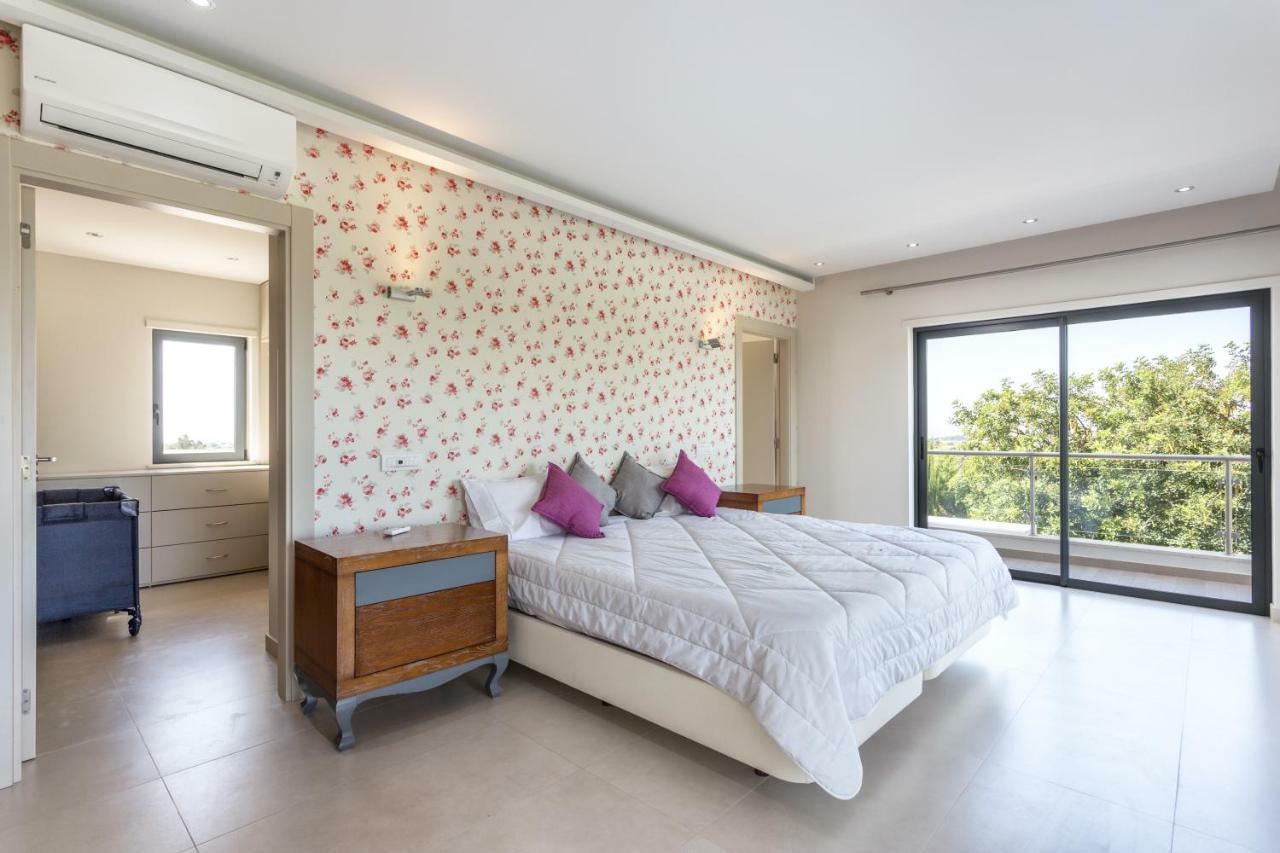 Family Country House 파로 외부 사진